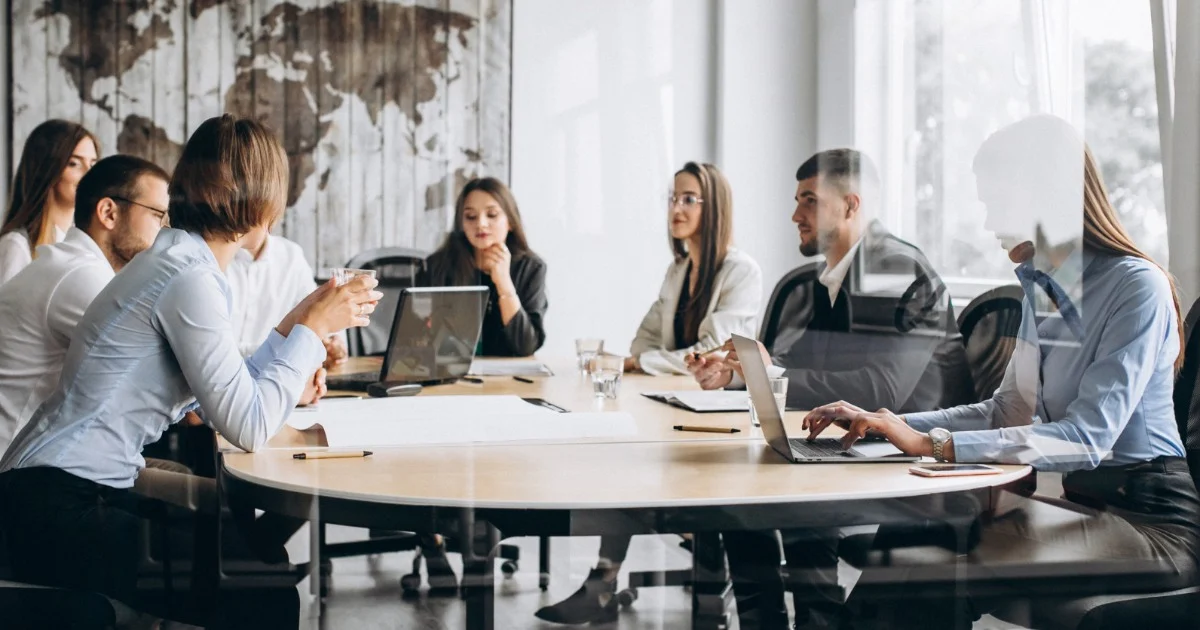 FTTH condivisa o connettività dedicata con banda minima garantita: differenze per le aziende